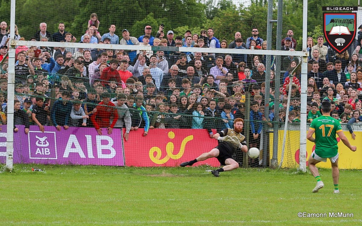 Senior footballers win penalty shoot out to secure Croke Park return