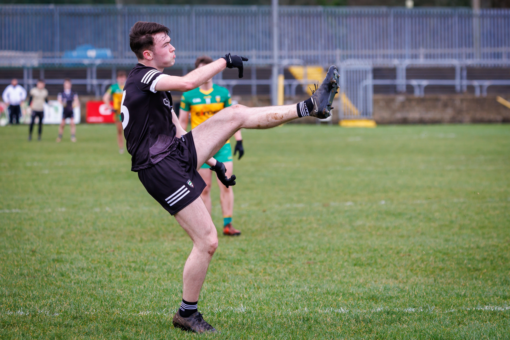 U20 Footballers get season off the mark